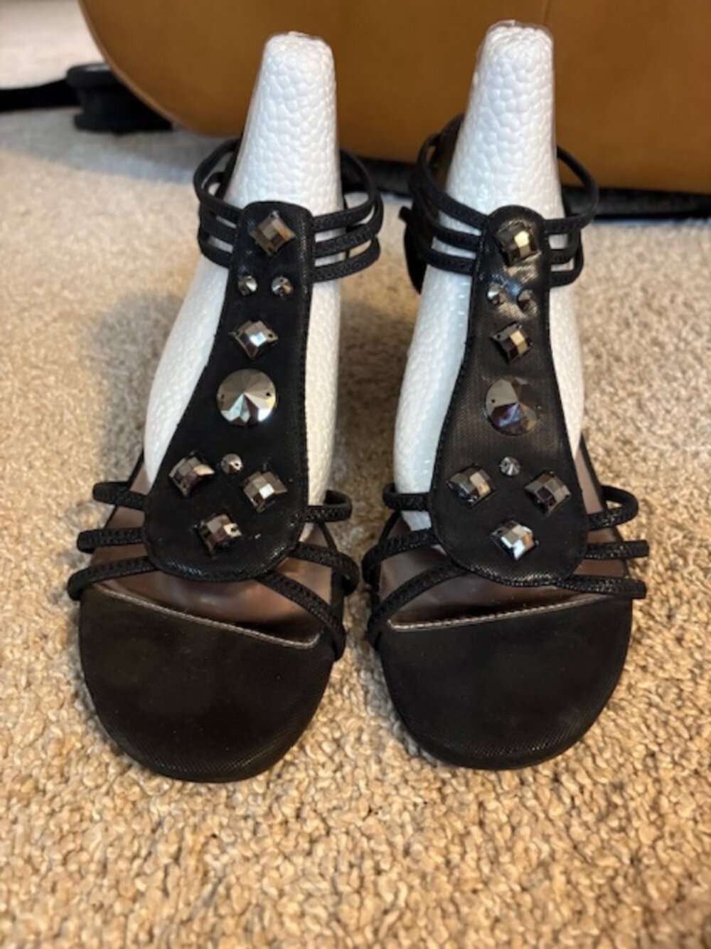 New York Transit Womens Black Jeweled Strappy Wedge Sandals. Sz. 9-1/2